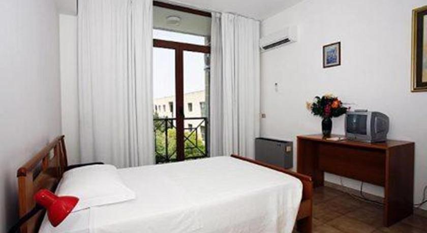 Hotel Casa Pastor Bonus Lecce Exterior foto